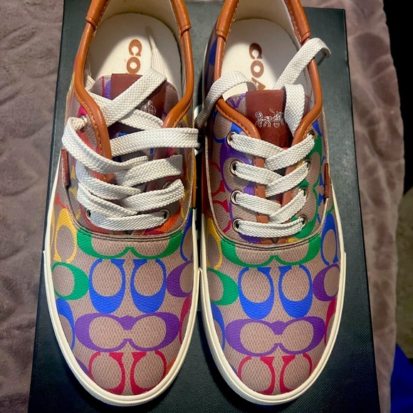 Coach Shoes - Picture 1 of 8